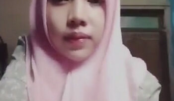 Lepas Hijab colmek.jpg