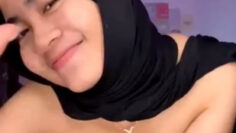 SELENA Hijab Ongocok