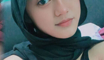 NURI Hijab Suka Pamer Bogel