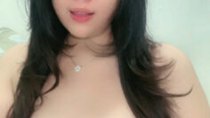 CHIKA Hot Pamer Toket Mantab.jpg