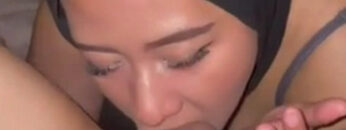 Dipuasin Tante Hijab Sampe Crot 1.jpg