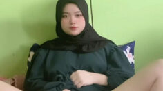 MUNA Hijab Mulus.jpg