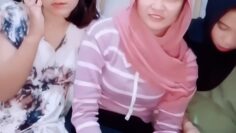 3 Cewek hijab Kena Gilirs.bmp