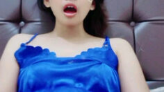 DELLIAN Cantik Suka Ngocok.jpg