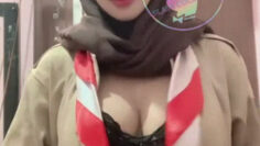 Hijab LAURA Pramesti Pramuka 1.jpg