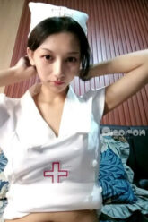 KARINA Suster Nakal Doyan Ngocok.jpg