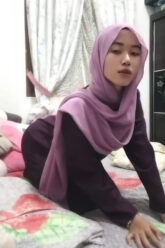 HIJAB CANTIK Horny Rekam Ngocoks.jpg