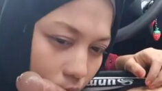 HIJAB Pegawai Apotek Nyepong Di Mobil.jpg