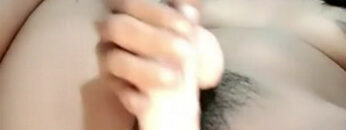 NIA Ekploitasi Memek Pakai DIldo.jpg